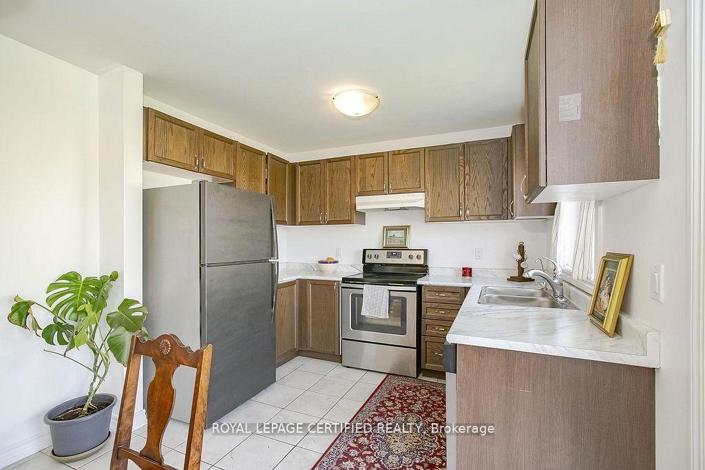 Photo 16 of 102 Elm Street, Southgate — HOMEH