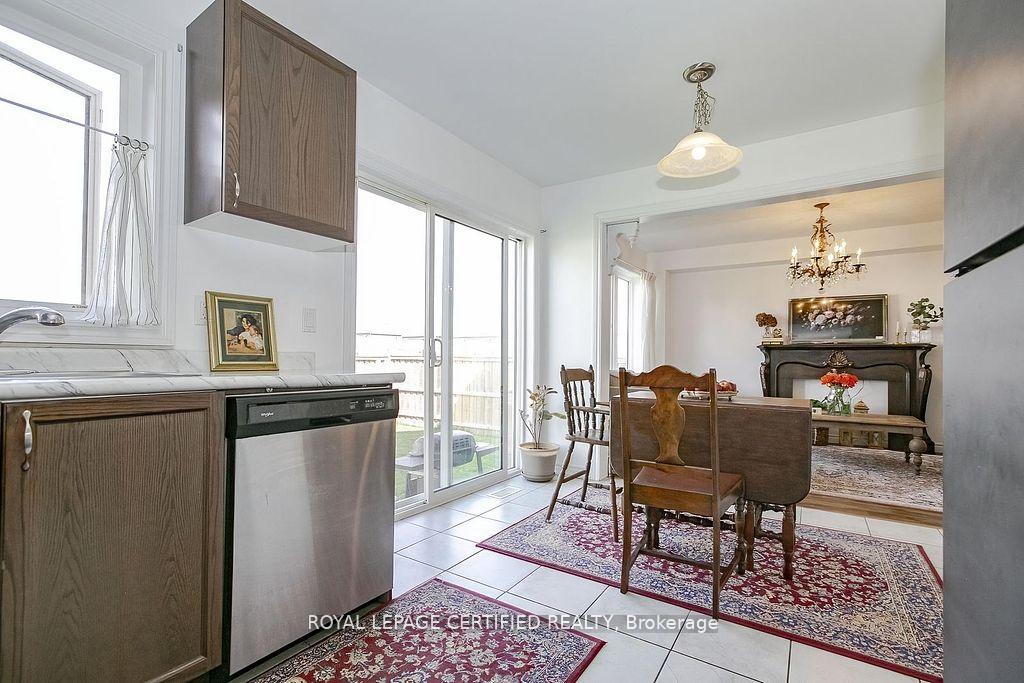 Photo 27 of 102 Elm Street, Southgate — HOMEH