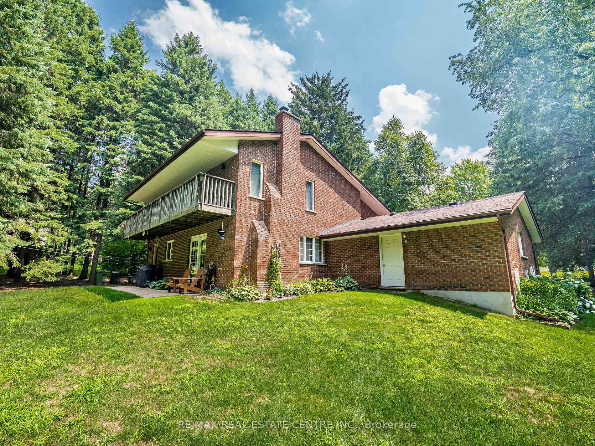 Photo 22 of 18 Damascus Drive, Caledon, Caledon East — HOMEH