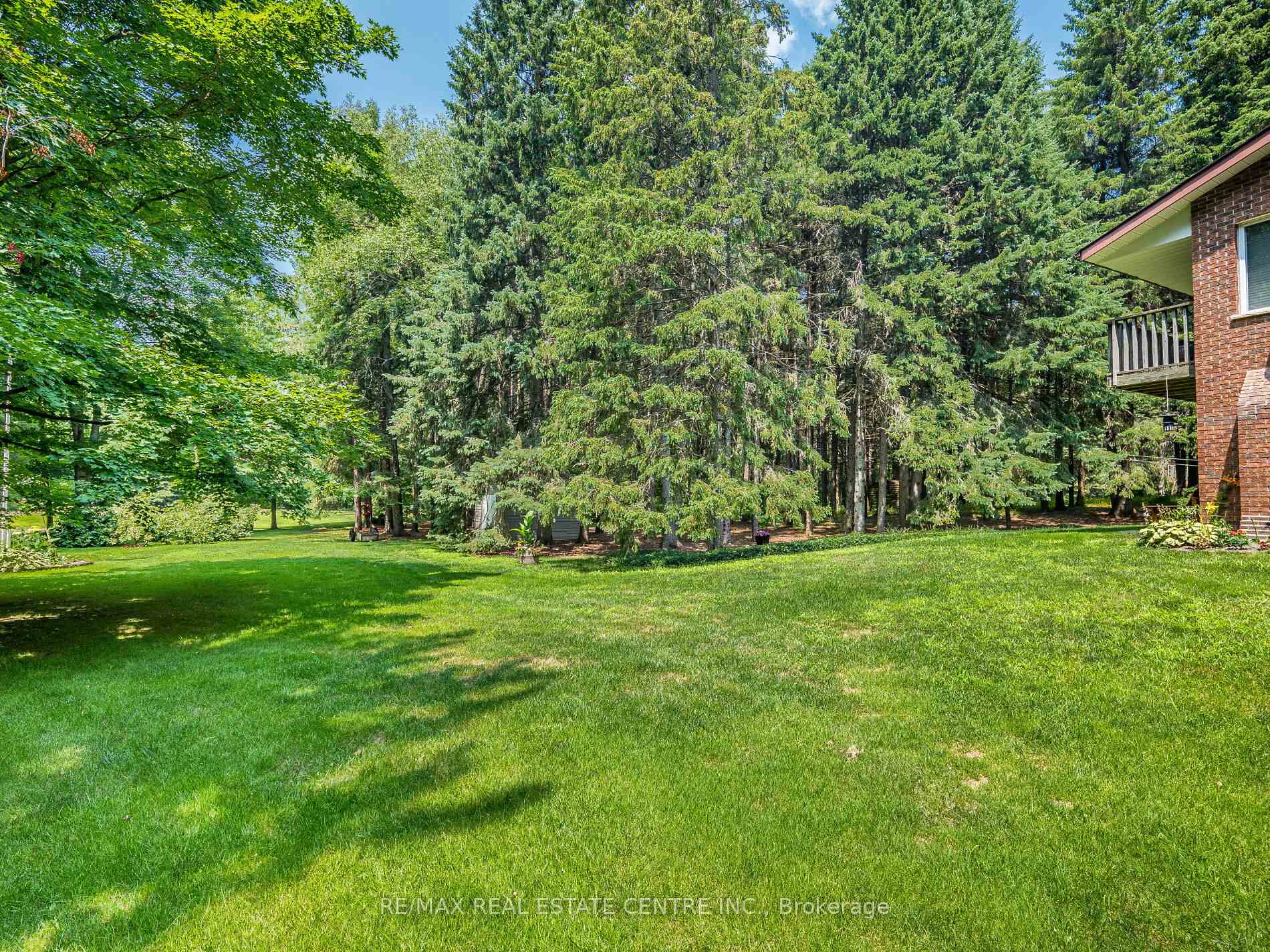 Photo 26 of 18 Damascus Drive, Caledon, Caledon East — HOMEH