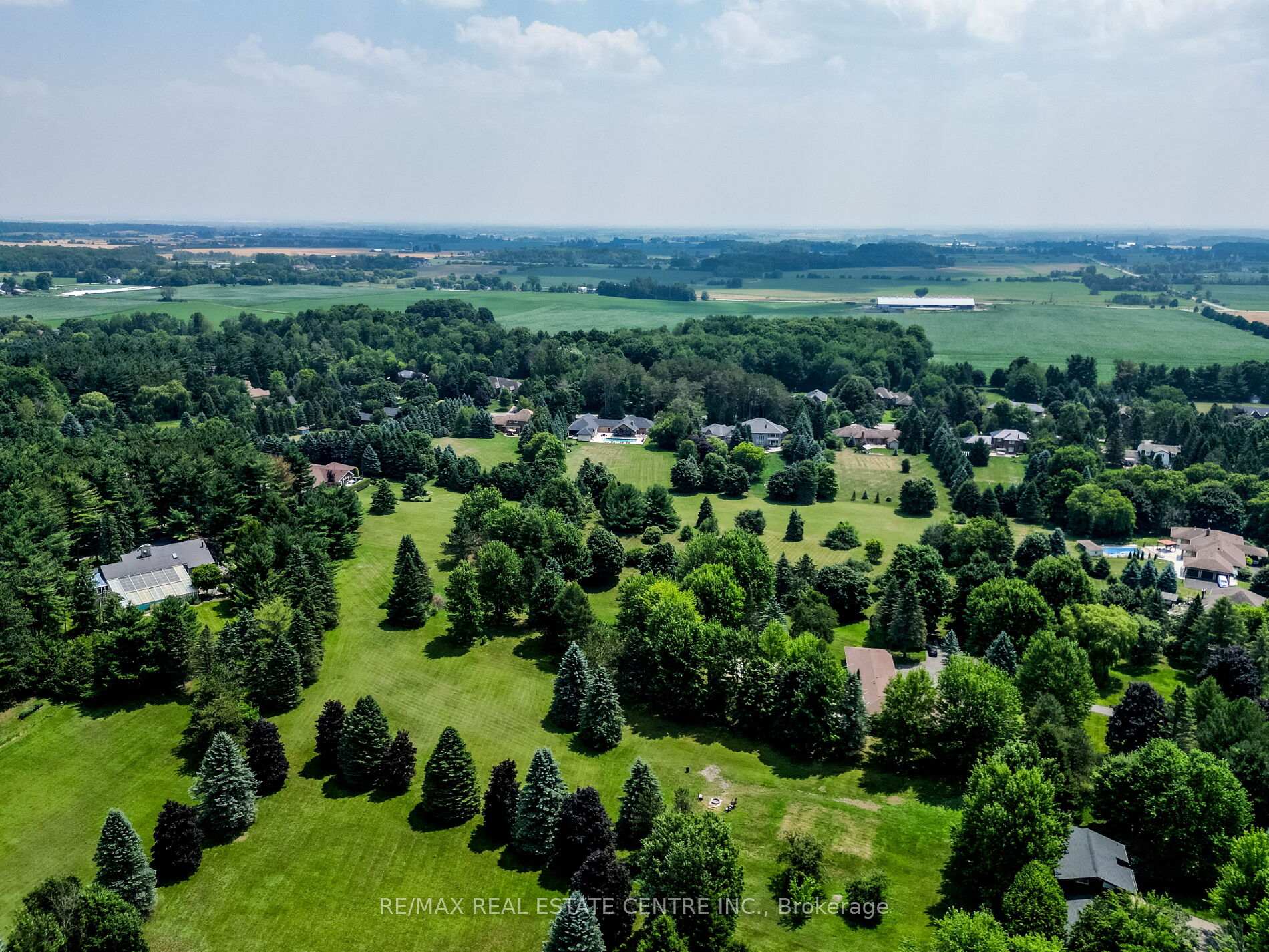 Photo 33 of 18 Damascus Drive, Caledon, Caledon East — HOMEH