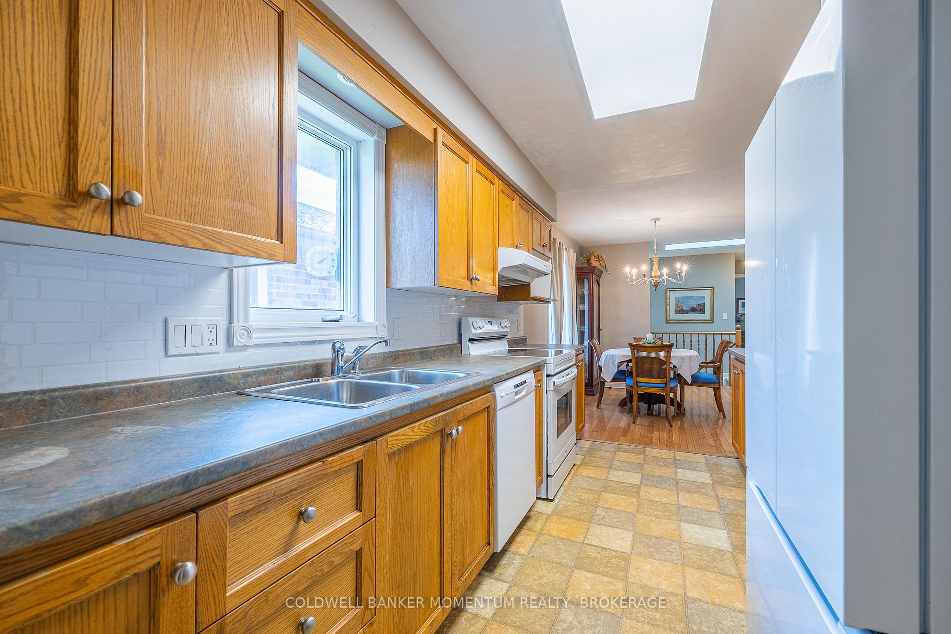 Photo 18 of 3901 Rainbow Lane, Lincoln, Lincoln-Jordan/Vineland — HOMEH
