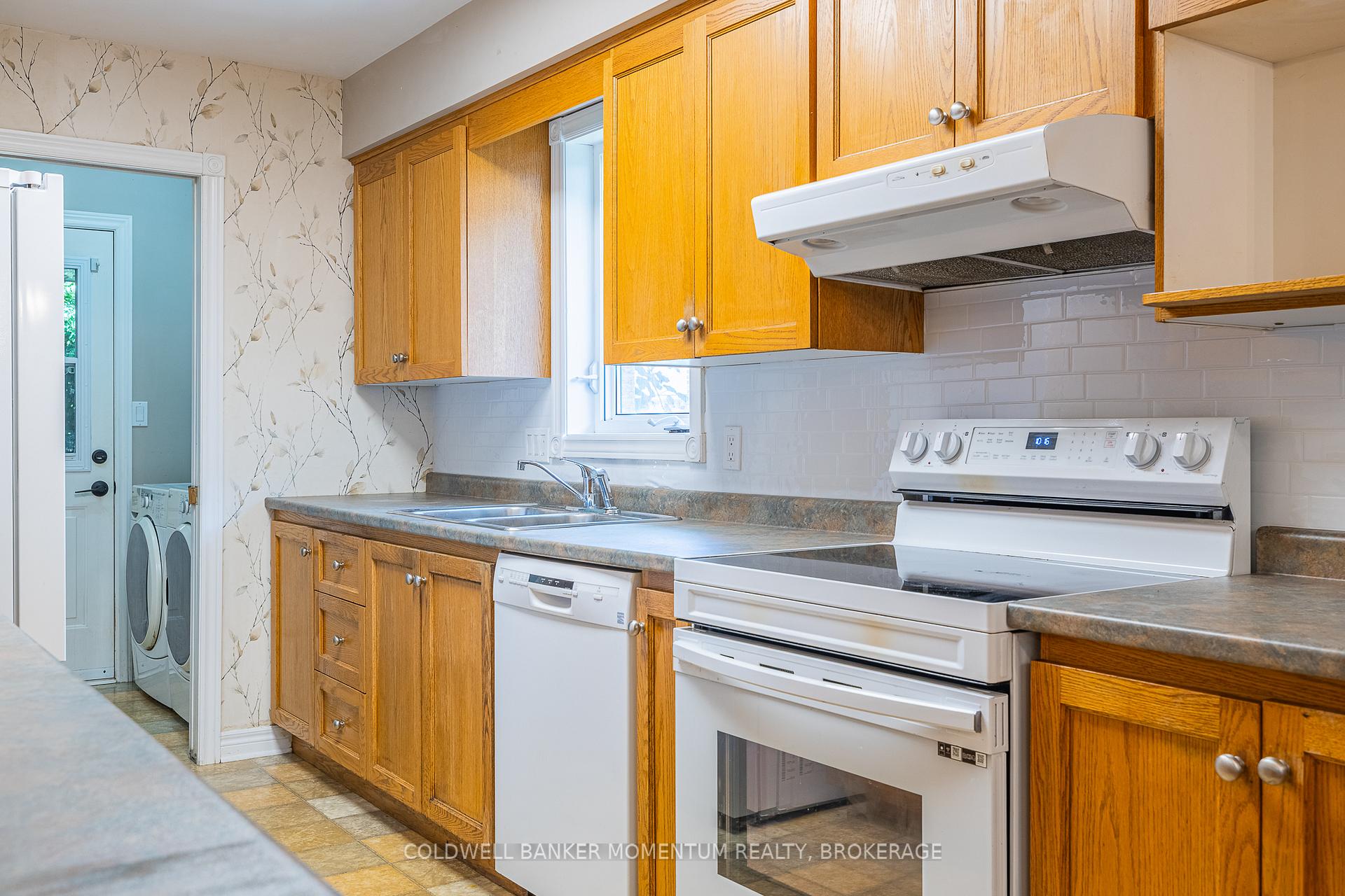Photo 21 of 3901 Rainbow Lane, Lincoln, Lincoln-Jordan/Vineland — HOMEH