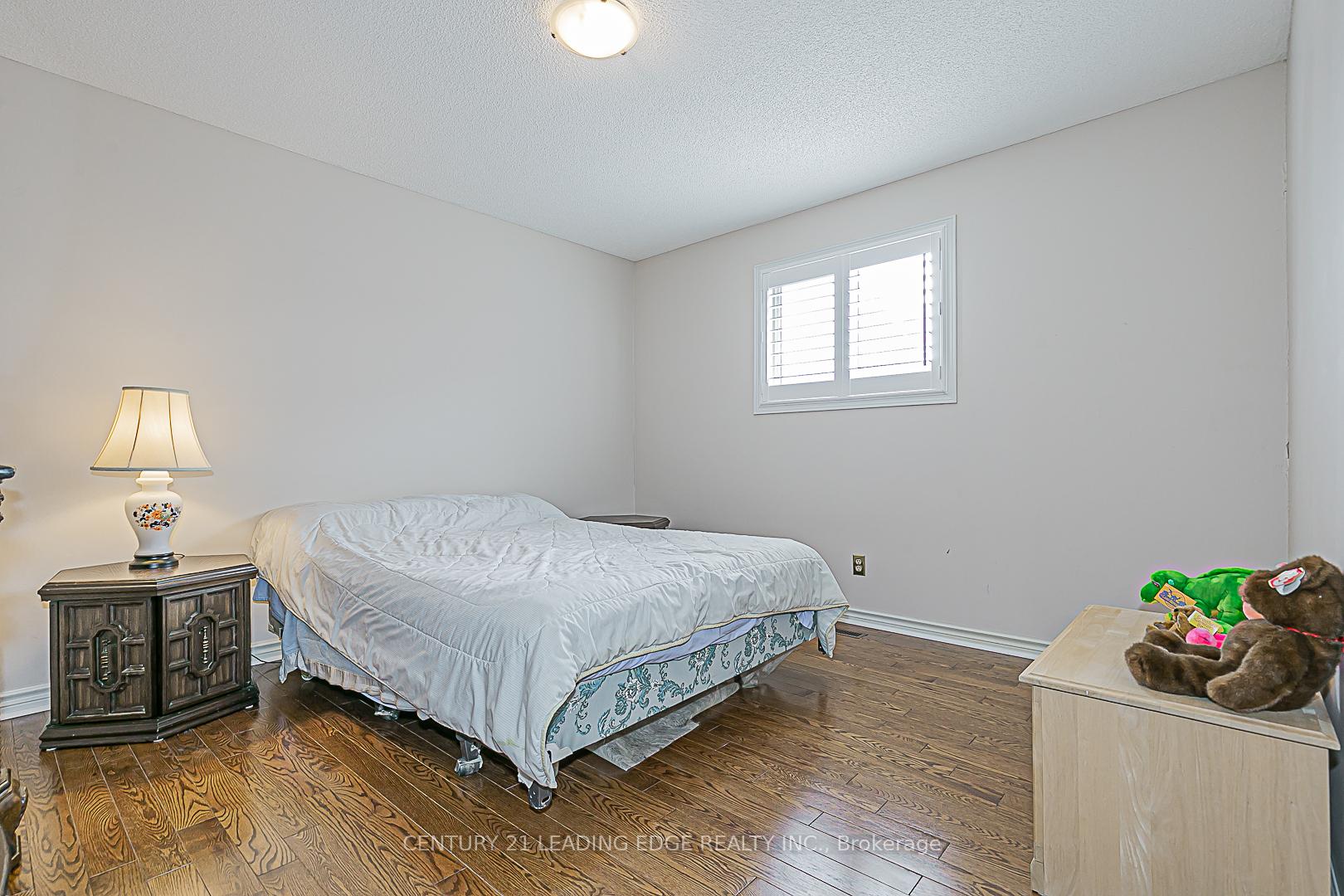 Photo 14 of 30 Wigston Court, Whitby, Rolling Acres — HOMEH
