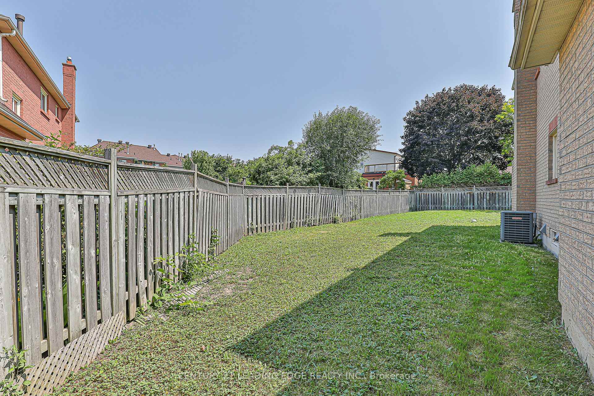 Photo 30 of 30 Wigston Court, Whitby, Rolling Acres — HOMEH