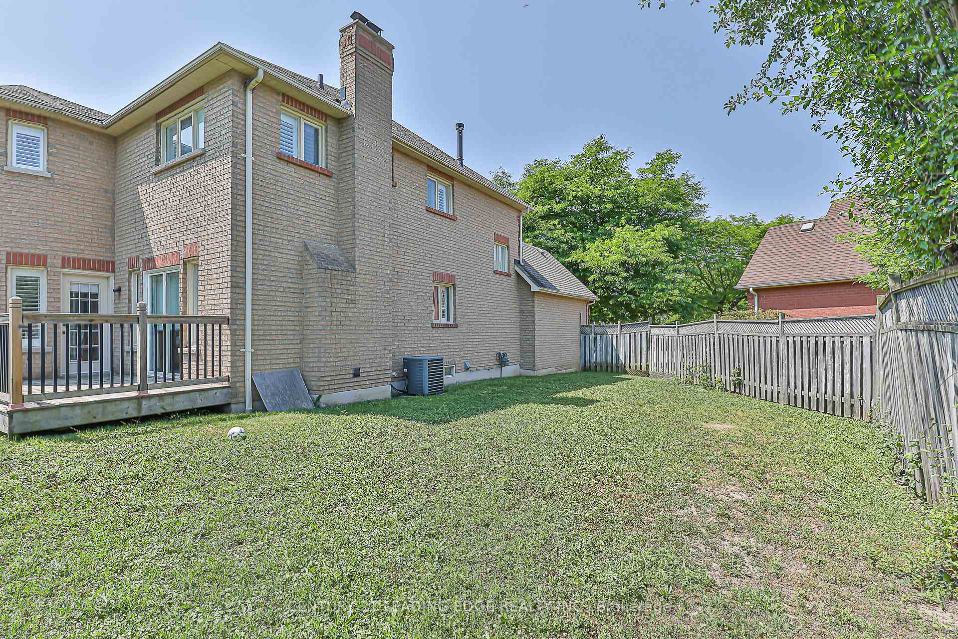 Photo 31 of 30 Wigston Court, Whitby, Rolling Acres — HOMEH