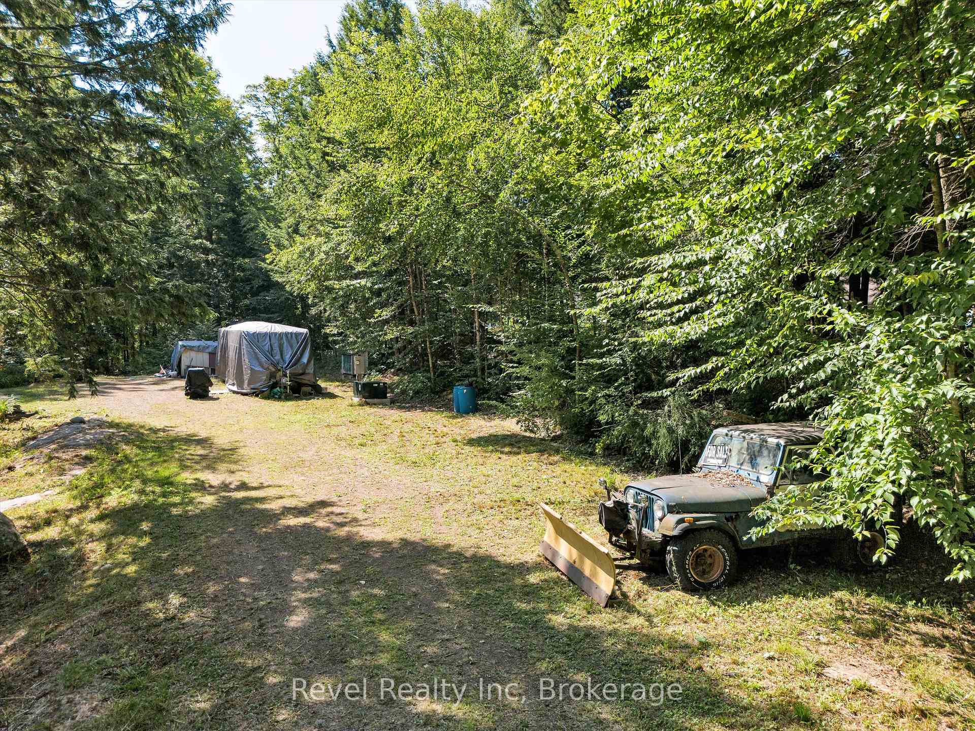 Photo 11 of 2762 118 Highway E, Bracebridge, Oakley — HOMEH
