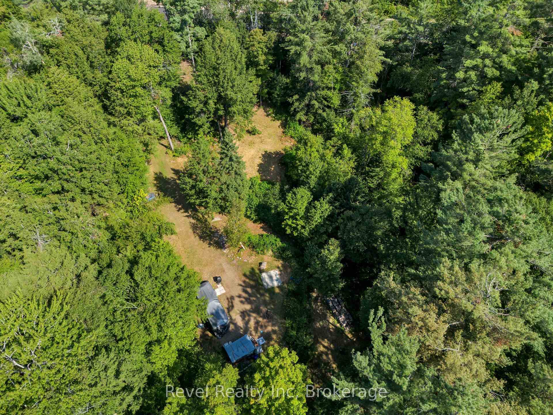Photo 9 of 2762 118 Highway E, Bracebridge, Oakley — HOMEH