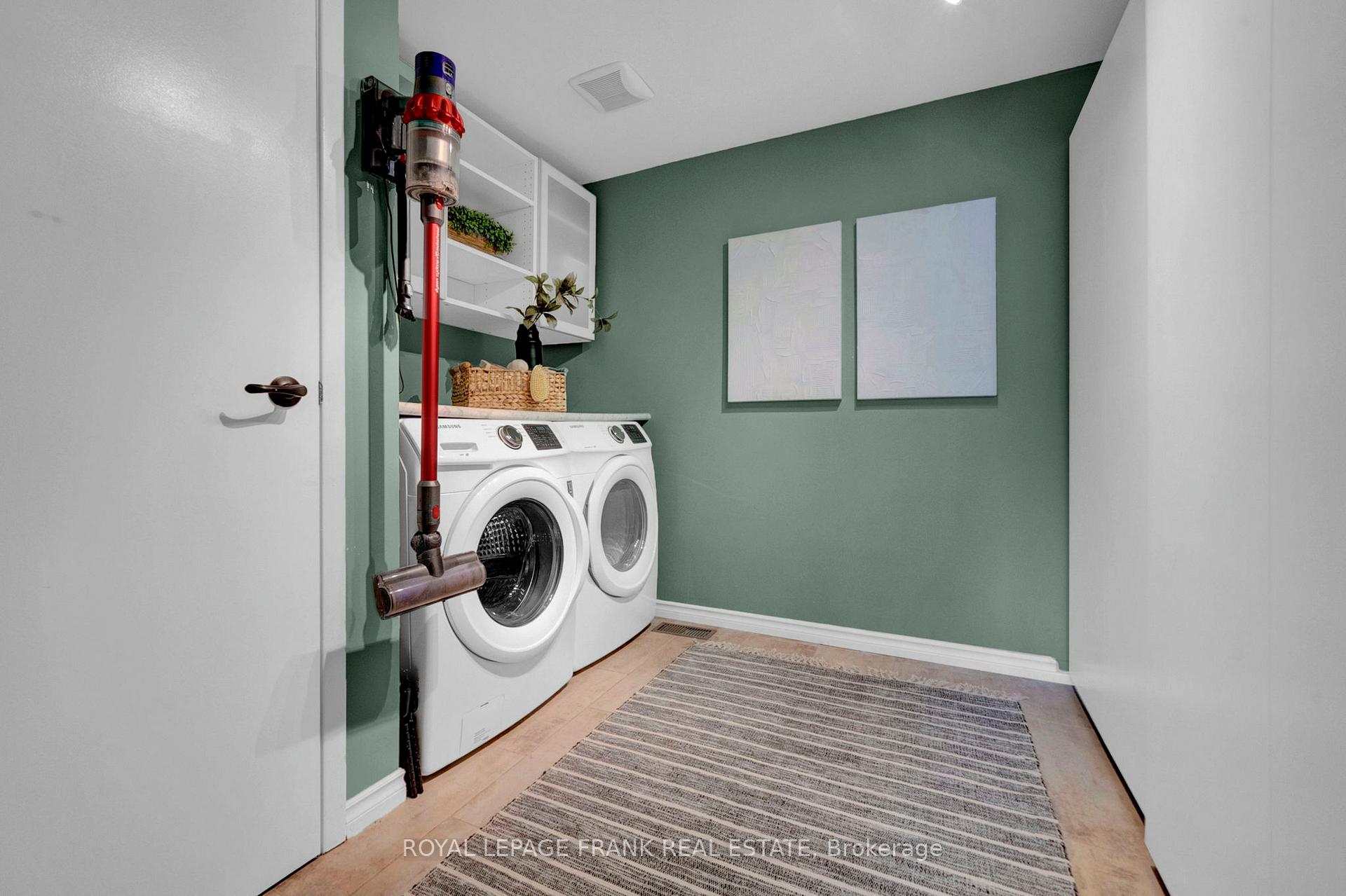 Photo 8 of 26 Pineridge Crescent, Clarington, Newcastle — HOMEH
