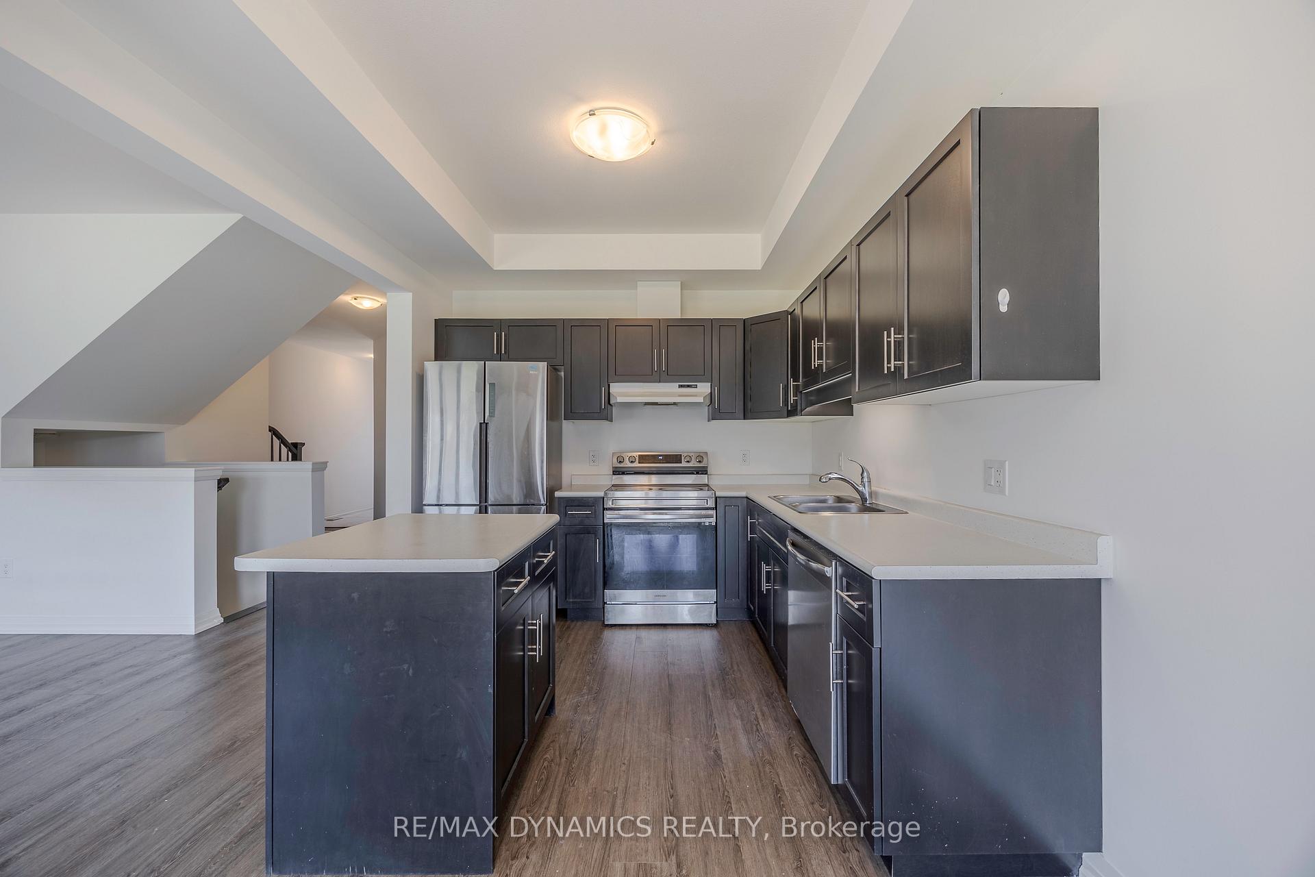 Photo 20 of 249 Bur Oak Drive, Thorold, Confederation Heights — HOMEH