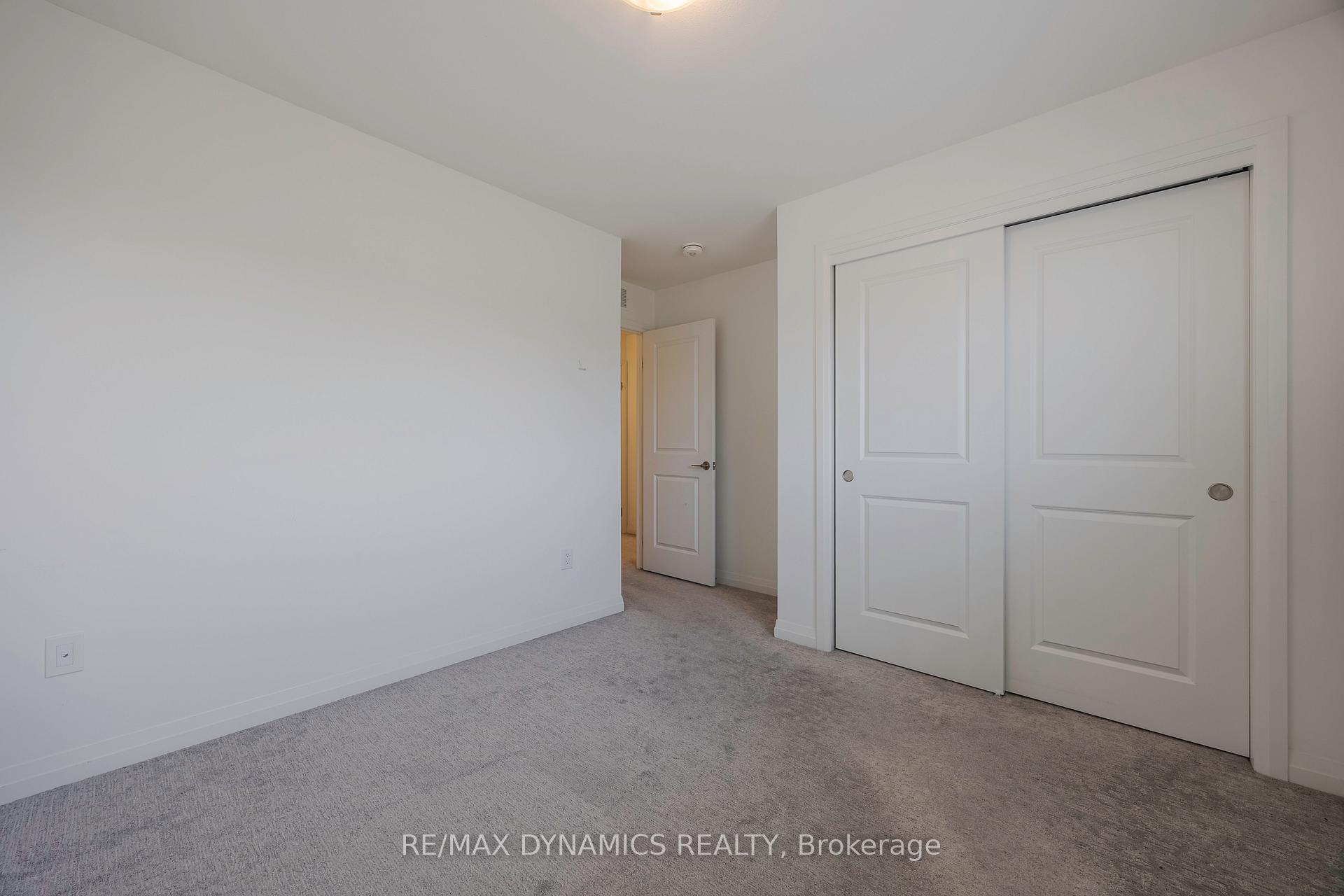Photo 13 of 249 Bur Oak Drive, Thorold, Confederation Heights — HOMEH