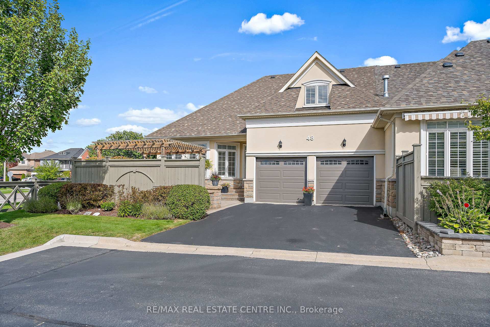 Photo 45 of 48 Garrison Square, Halton Hills, Georgetown — HOMEH