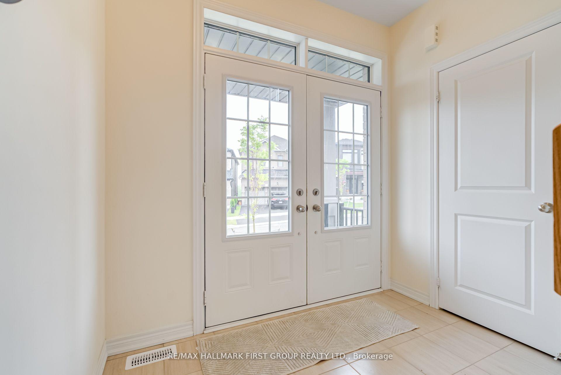 Photo 2 of 1206 Chateau Court, Pickering, Rural Pickering — HOMEH