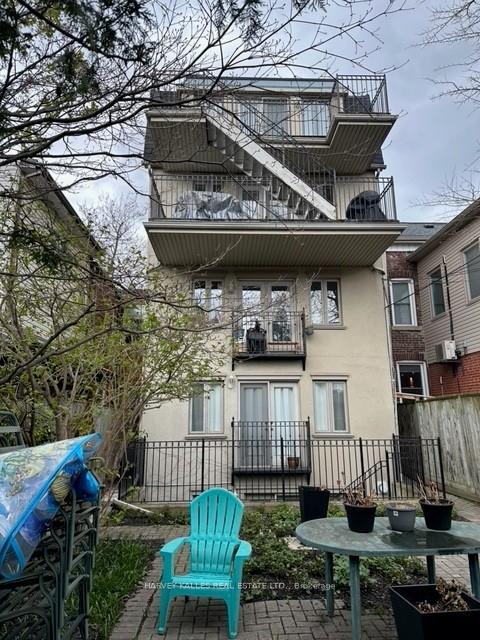 Photo 15 of 148 Borden Street, Toronto, University — HOMEH