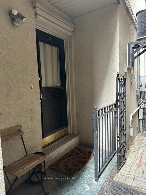Photo 17 of 148 Borden Street, Toronto, University — HOMEH