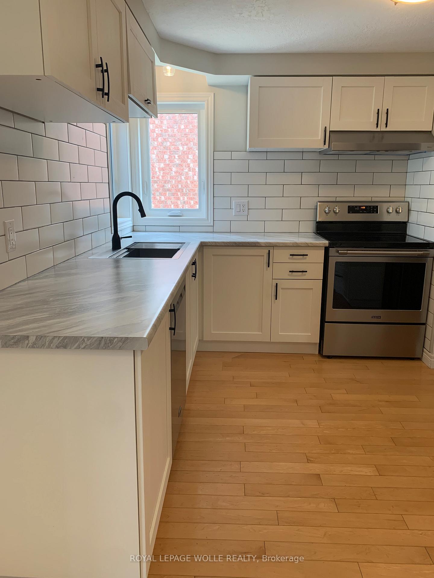Photo 6 of 23 Rodgers Road, Guelph, Kortright West — HOMEH