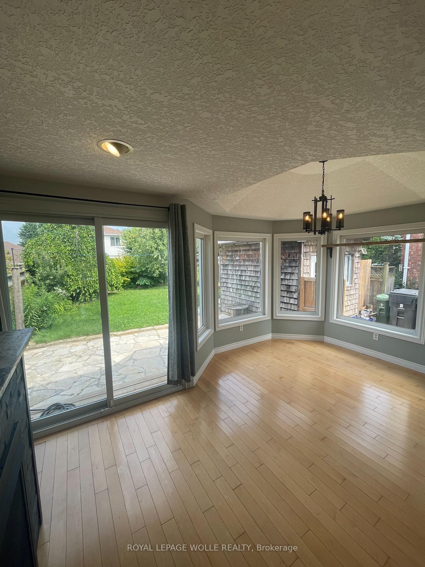 Photo 9 of 23 Rodgers Road, Guelph, Kortright West — HOMEH