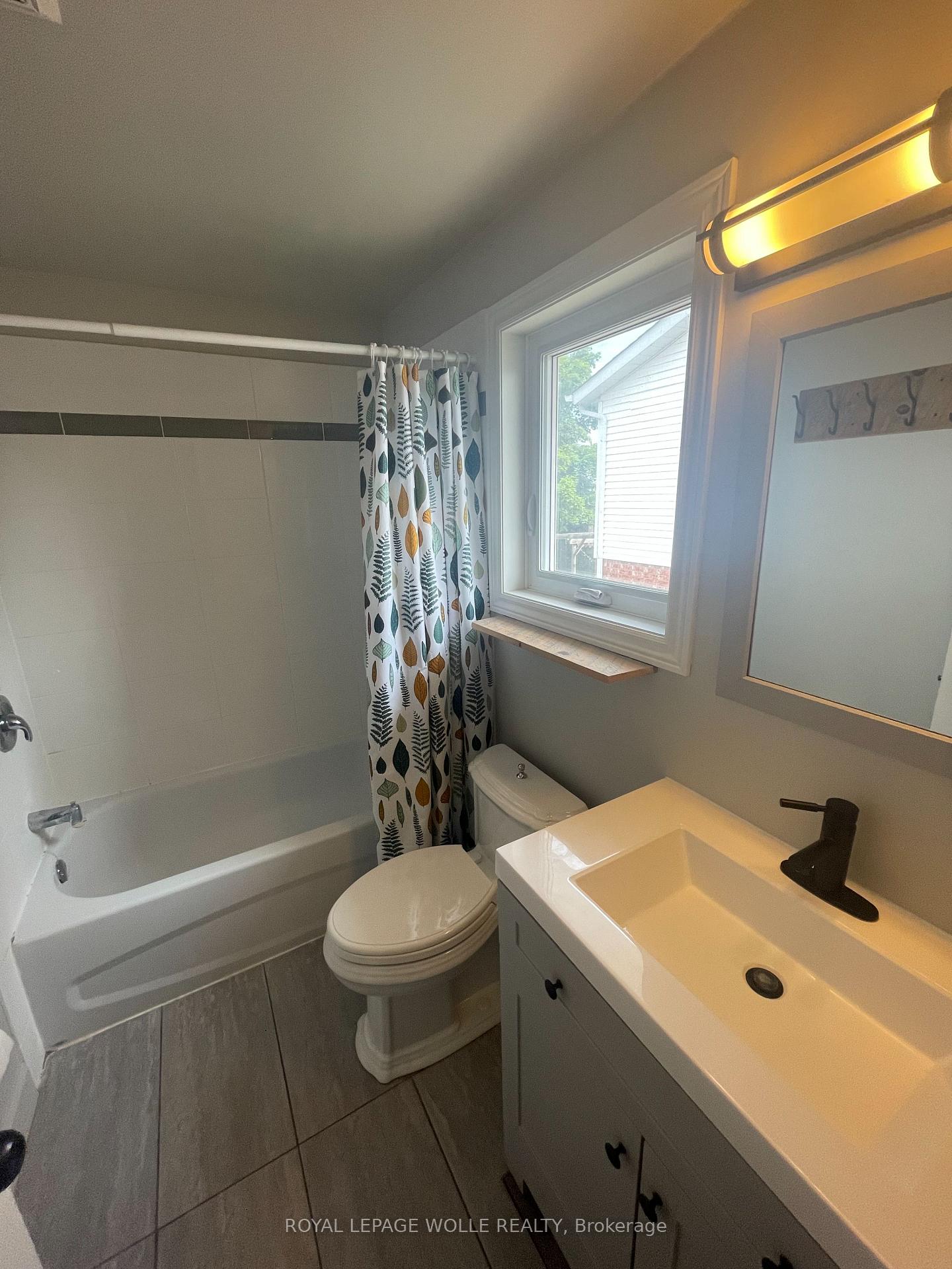 Photo 12 of 23 Rodgers Road, Guelph, Kortright West — HOMEH