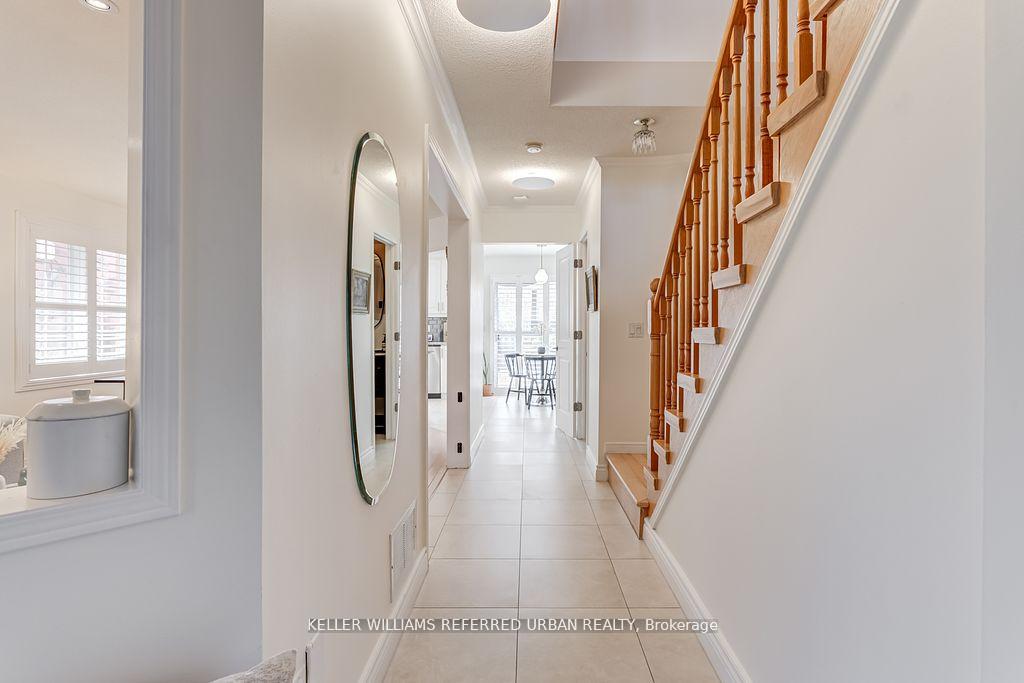 Photo 6 of 105 White Pine Crescent, Pickering, Highbush — HOMEH