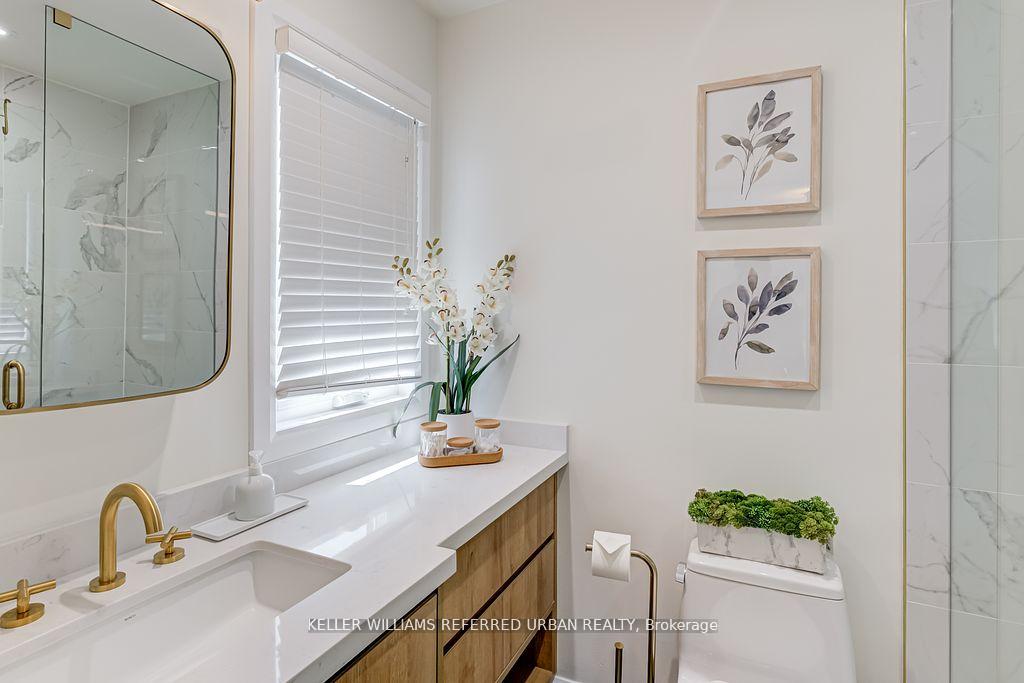 Photo 37 of 105 White Pine Crescent, Pickering, Highbush — HOMEH