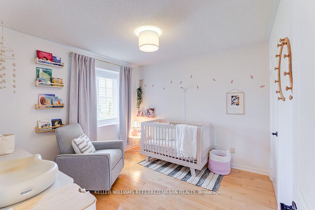 Photo 38 of 105 White Pine Crescent, Pickering, Highbush — HOMEH