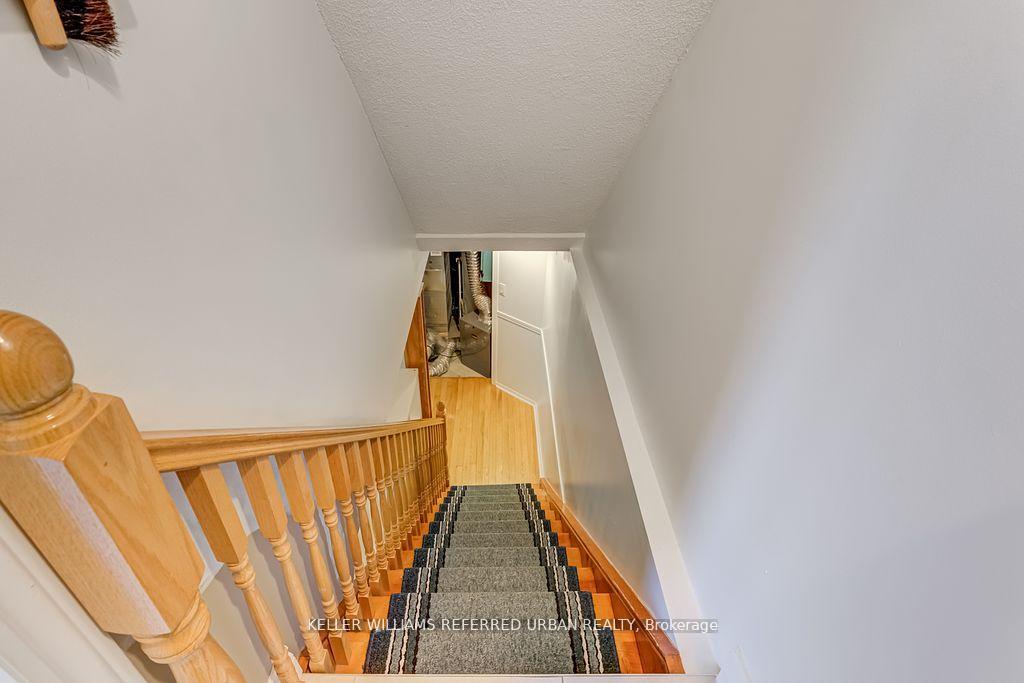 Photo 40 of 105 White Pine Crescent, Pickering, Highbush — HOMEH