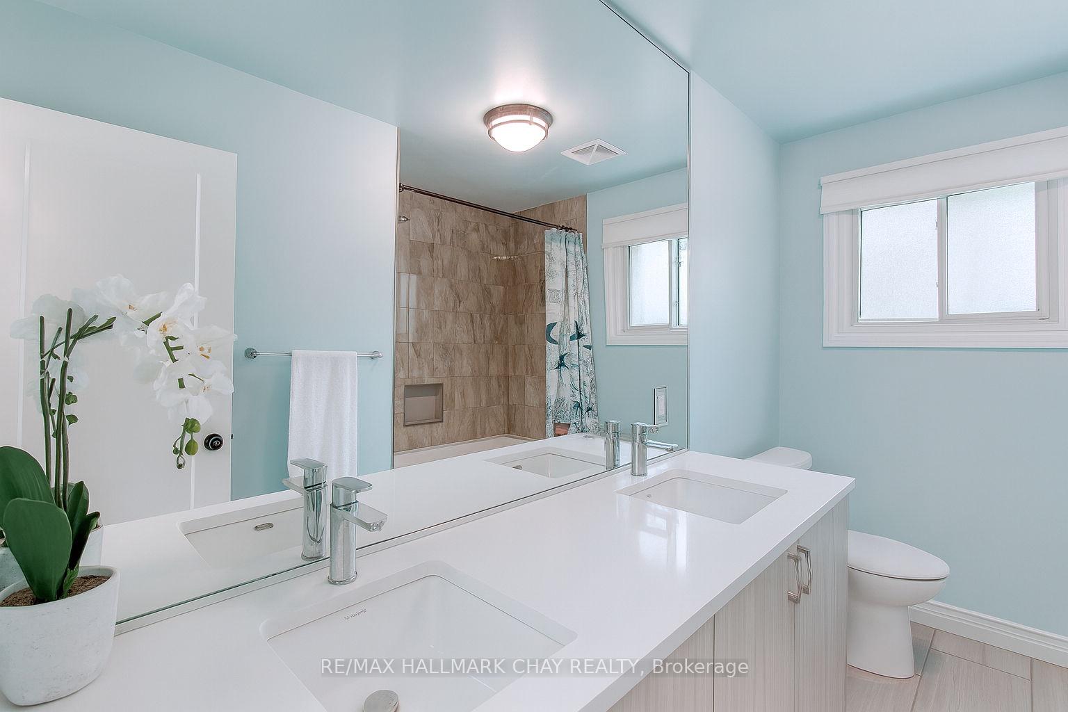 Photo 8 of 207 Merrett Drive, Barrie, Painswick North — HOMEH