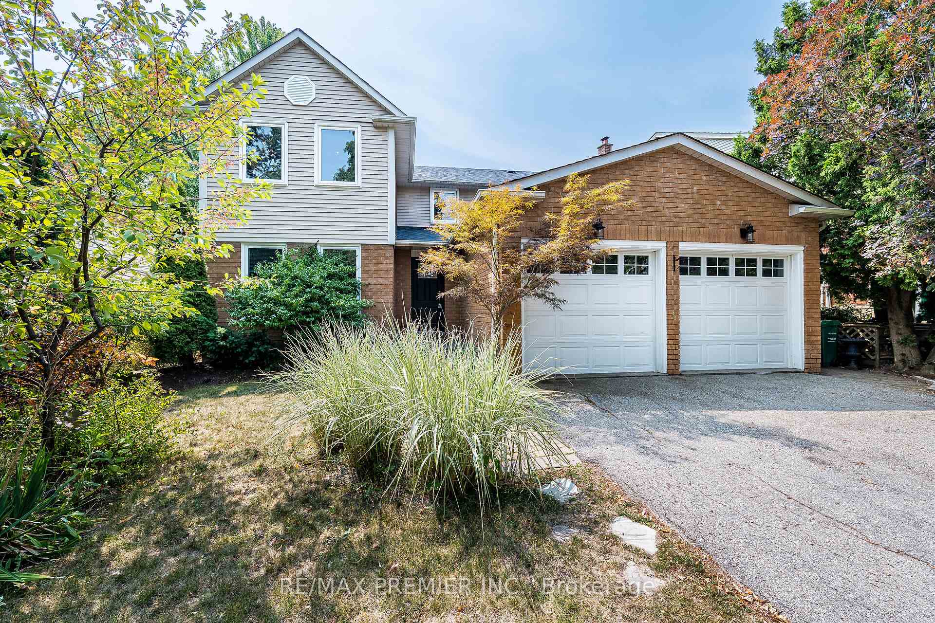 Photo 1 of 355 Hersey Crescent, Caledon, Bolton North — HOMEH