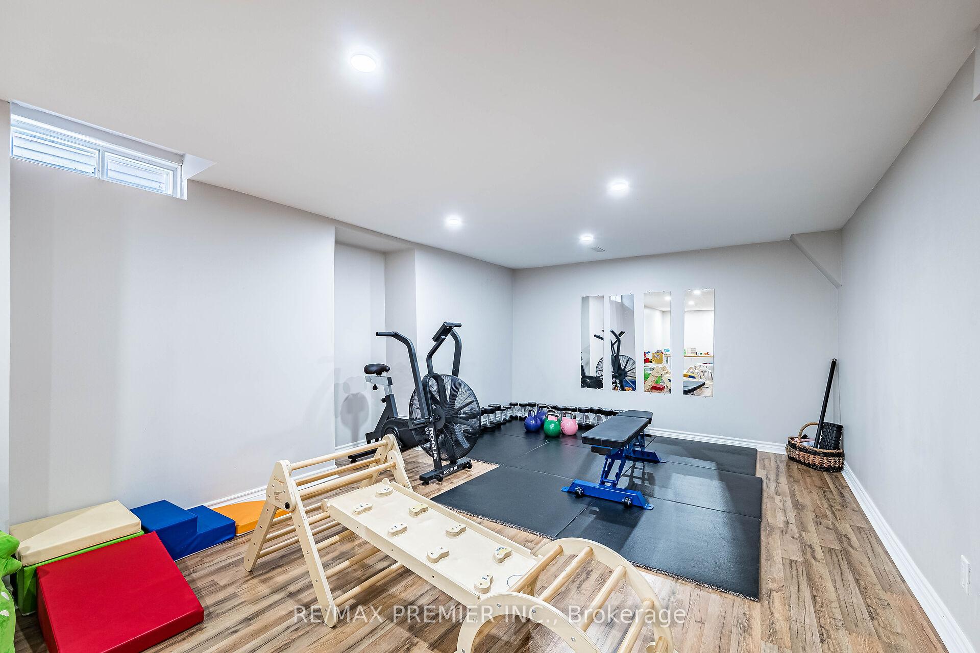 Photo 17 of 355 Hersey Crescent, Caledon, Bolton North — HOMEH