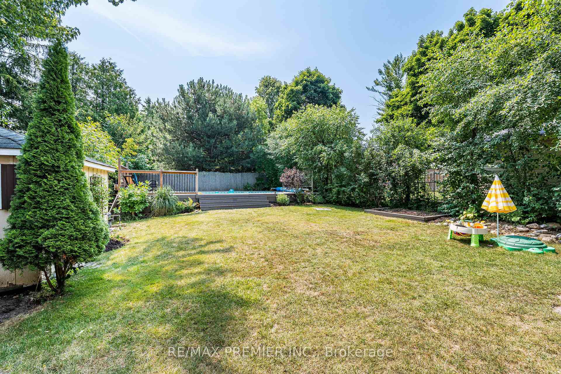 Photo 25 of 355 Hersey Crescent, Caledon, Bolton North — HOMEH