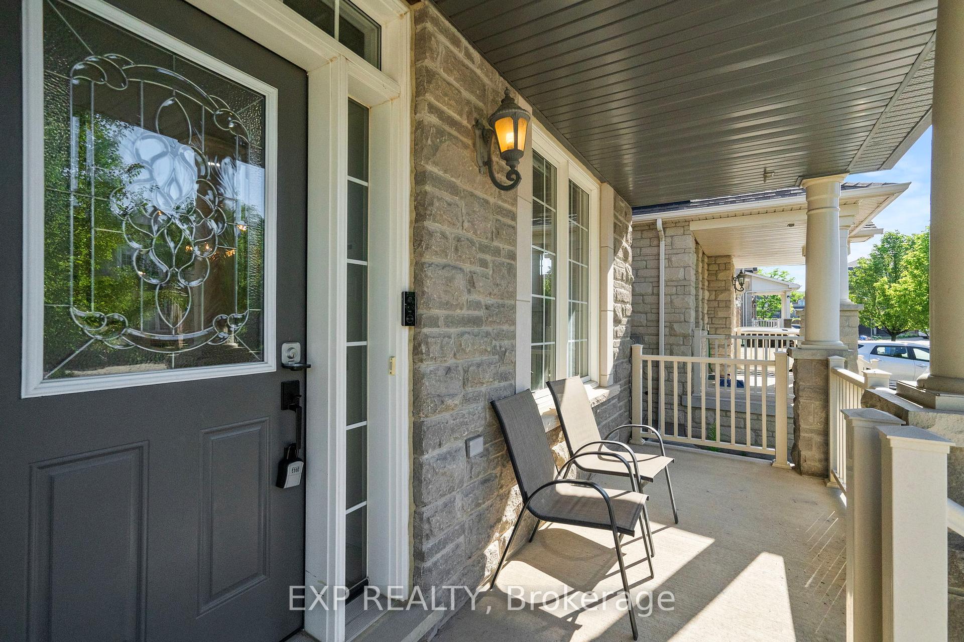 Photo 5 of 20 James Joyce Drive, Markham, Victoria Manor-Jennings Gate — HOMEH