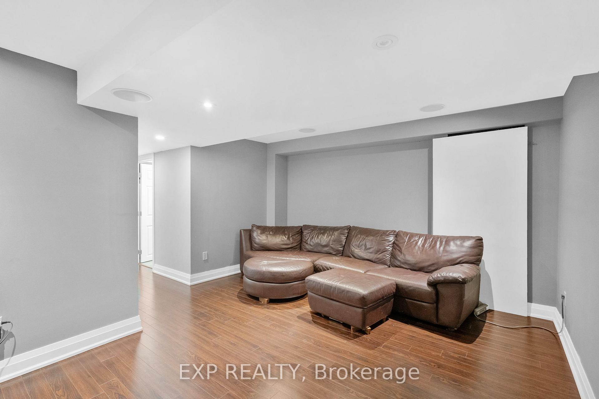 Photo 45 of 20 James Joyce Drive, Markham, Victoria Manor-Jennings Gate — HOMEH