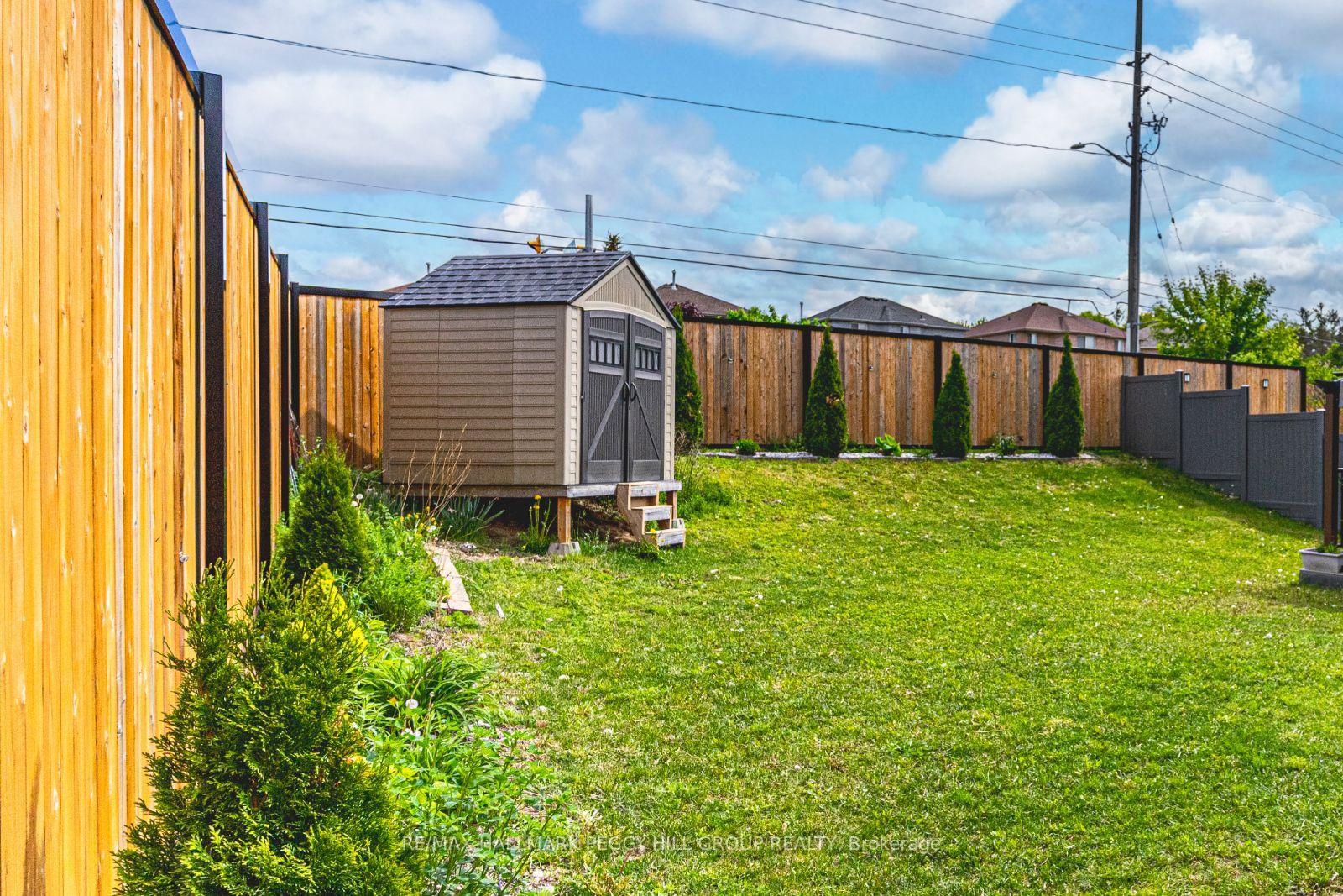 Photo 20 of 45 Pennell Drive, Barrie, Ardagh — HOMEH