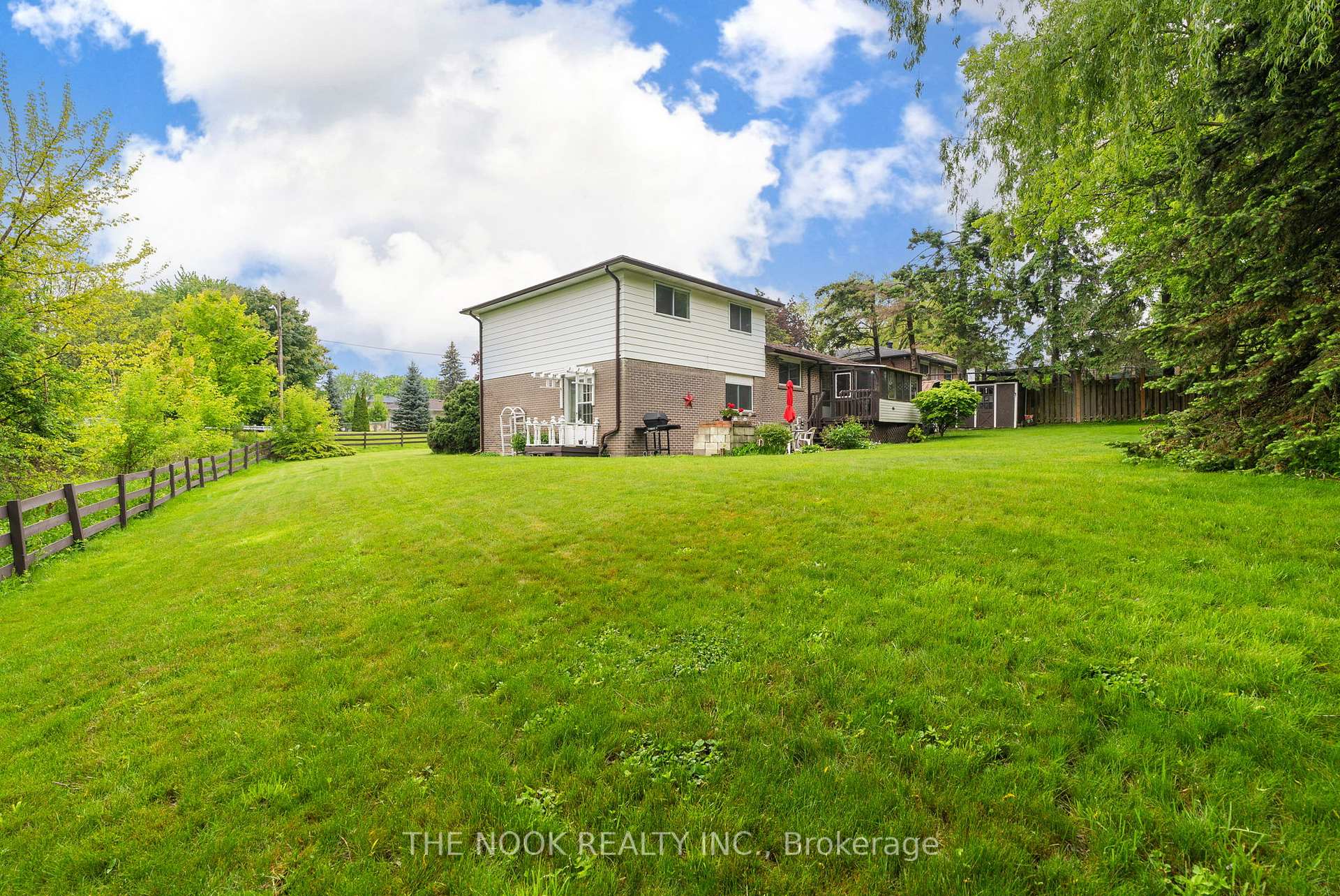 Photo 19 of 14 Carwin Crescent, Ajax, Central West — HOMEH