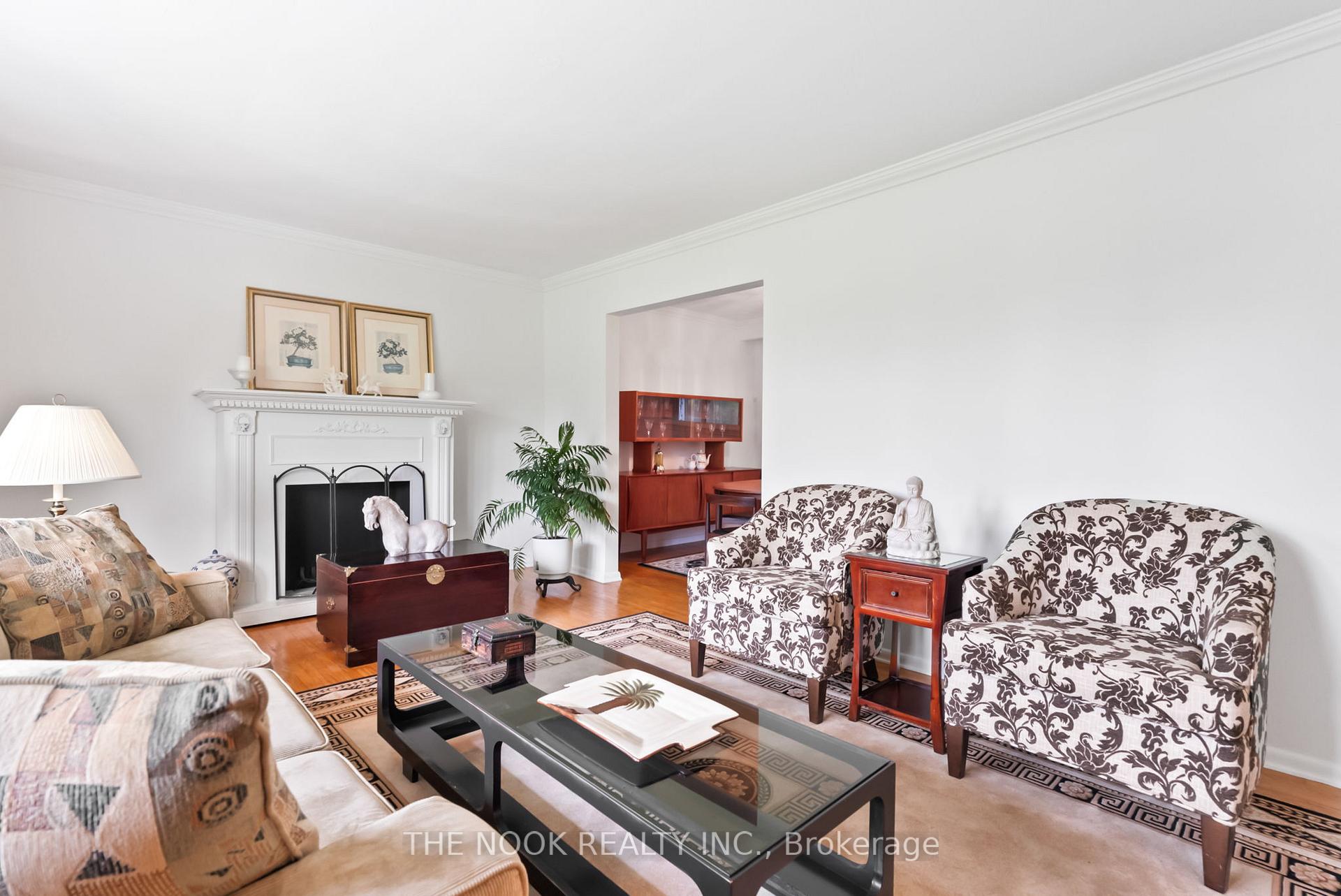 Photo 2 of 14 Carwin Crescent, Ajax, Central West — HOMEH