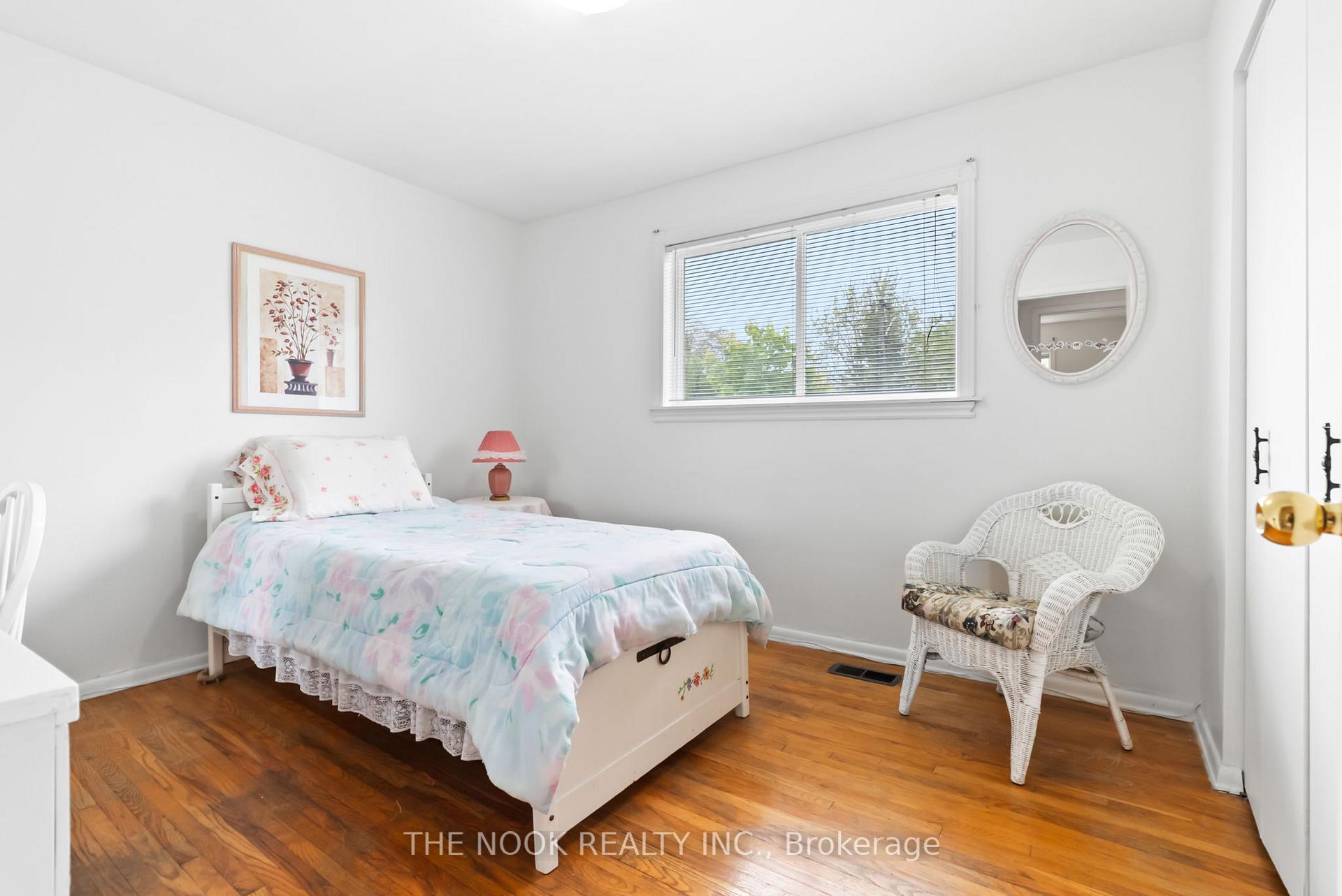 Photo 17 of 14 Carwin Crescent, Ajax, Central West — HOMEH