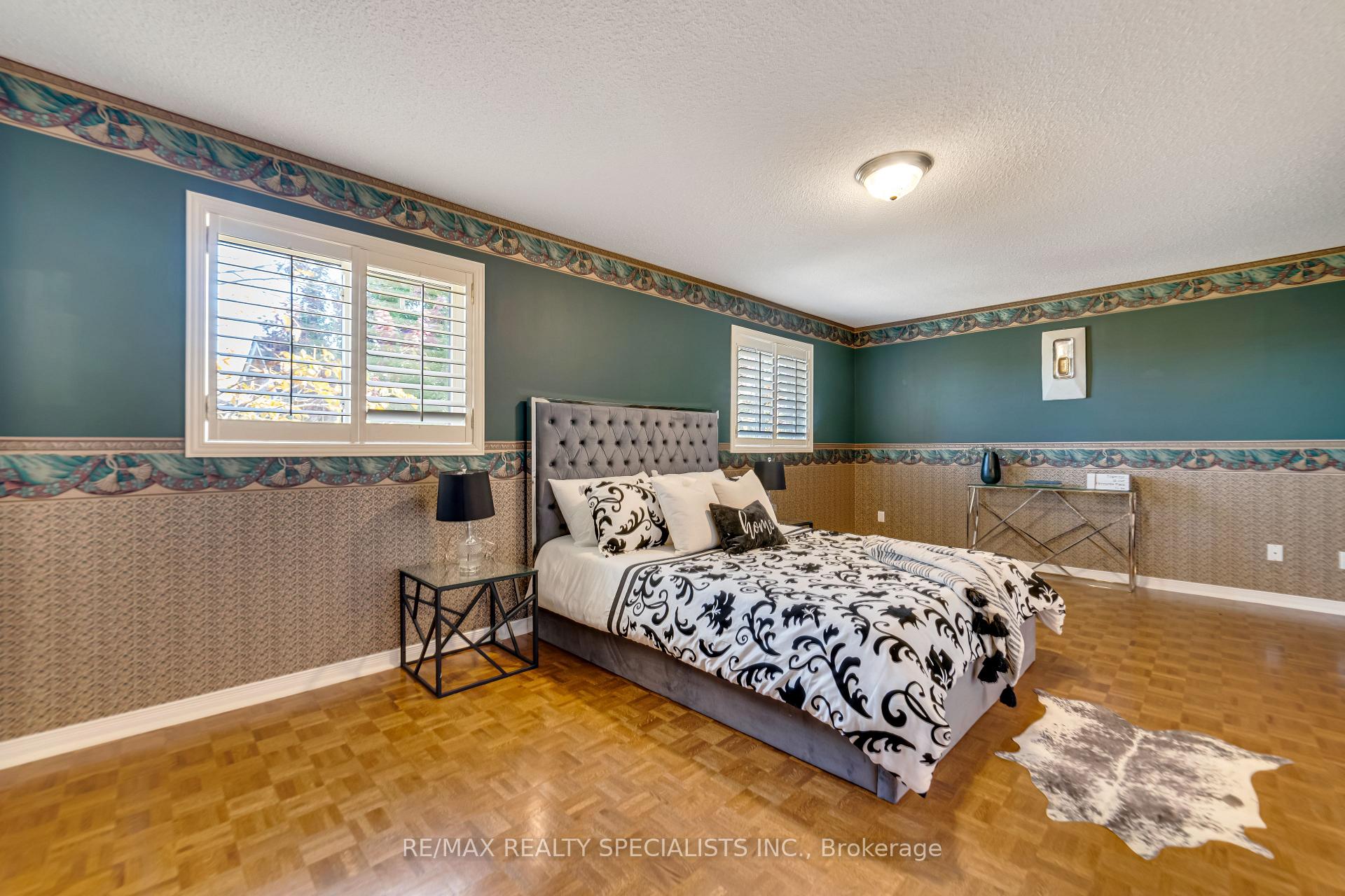 Photo 13 of 2 Torada Court, Brampton, Snelgrove — HOMEH