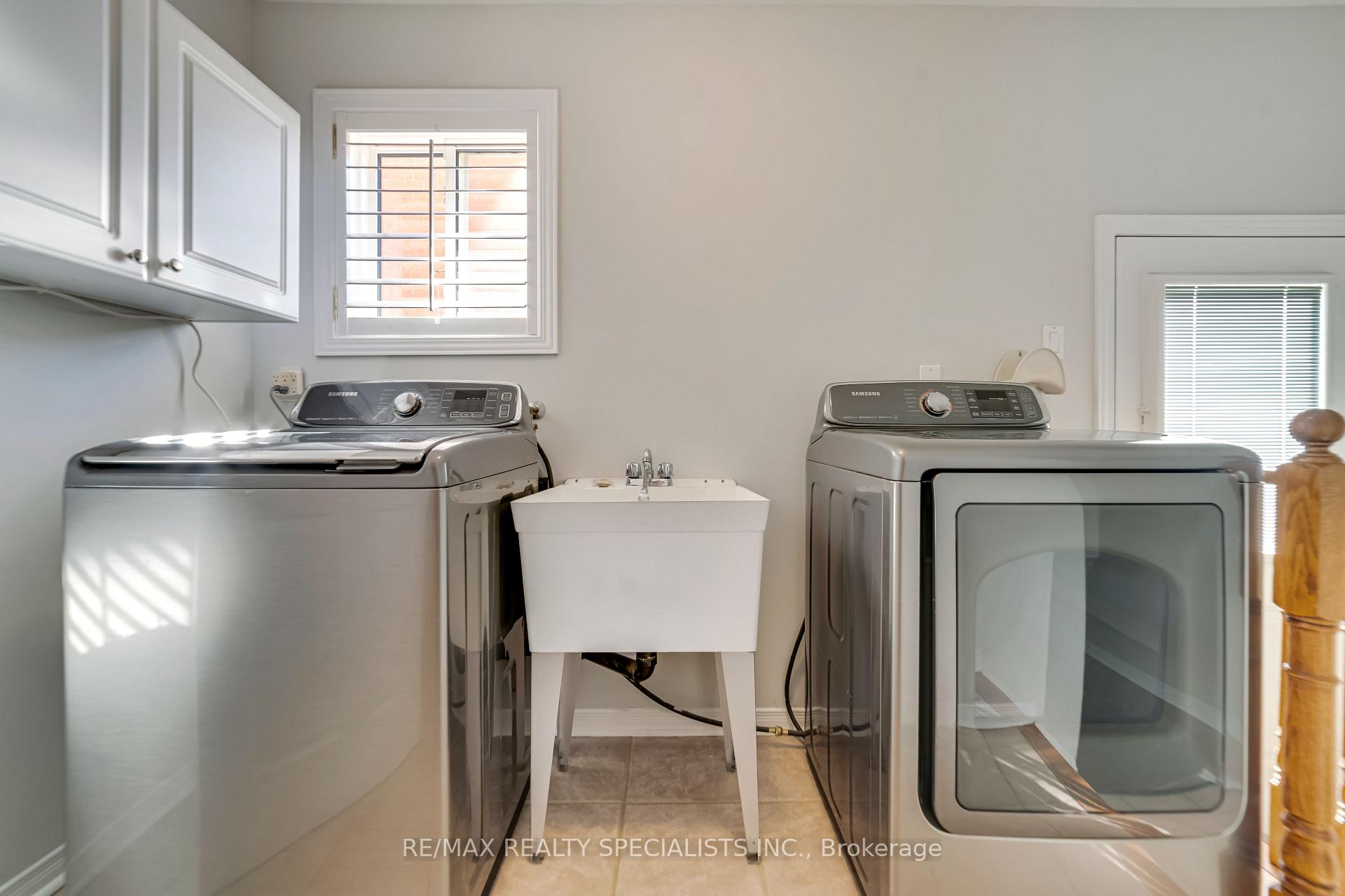 Photo 24 of 2 Torada Court, Brampton, Snelgrove — HOMEH