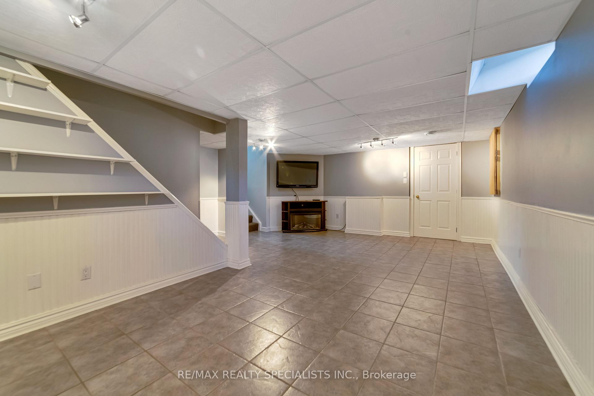 Photo 27 of 2 Torada Court, Brampton, Snelgrove — HOMEH