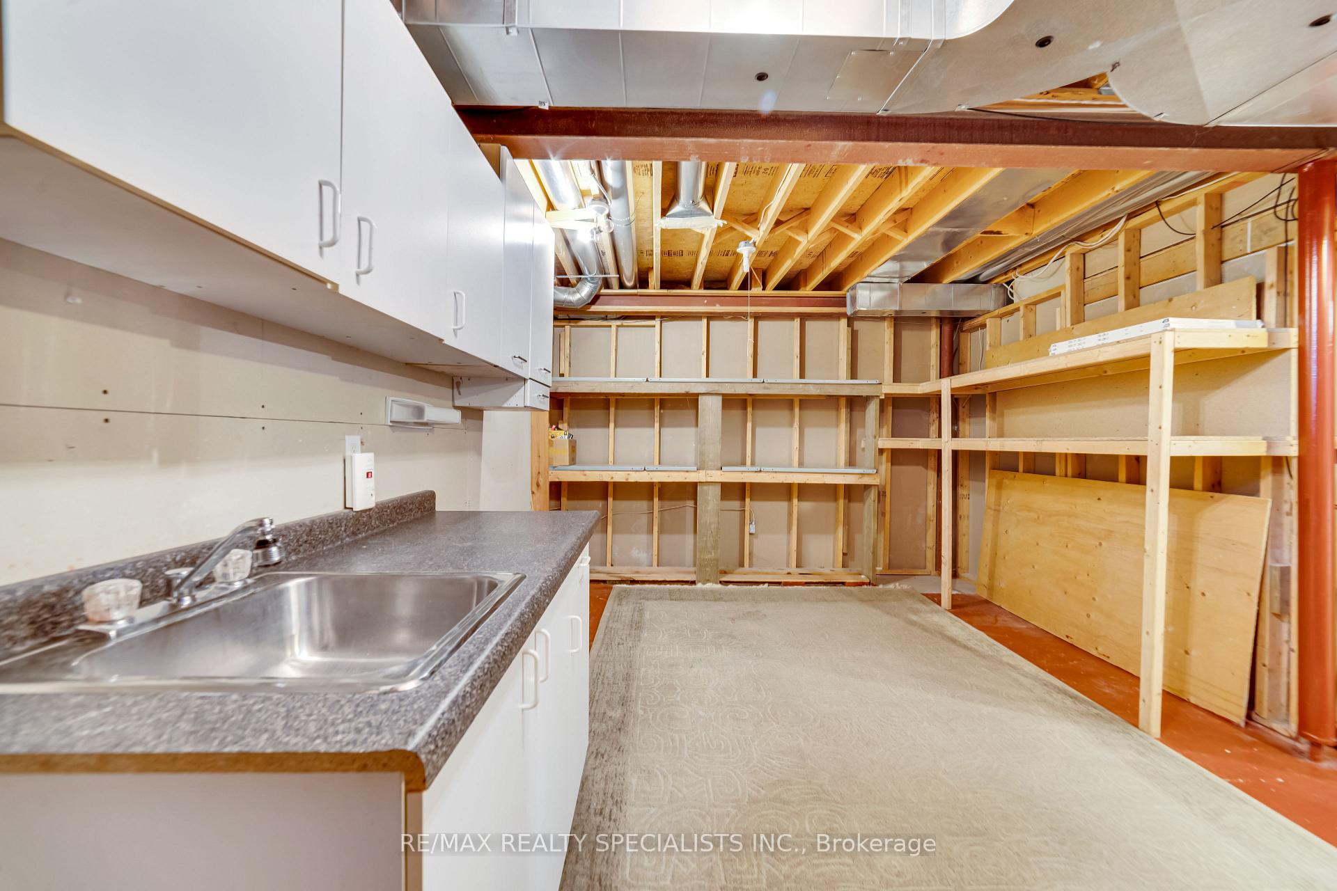 Photo 29 of 2 Torada Court, Brampton, Snelgrove — HOMEH