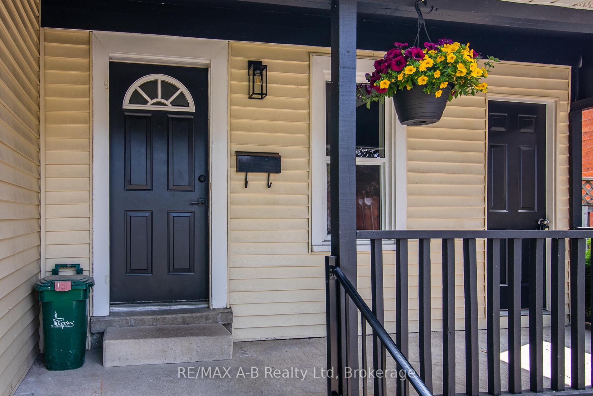 Photo 1 of 124 King Street, Stratford — HOMEH