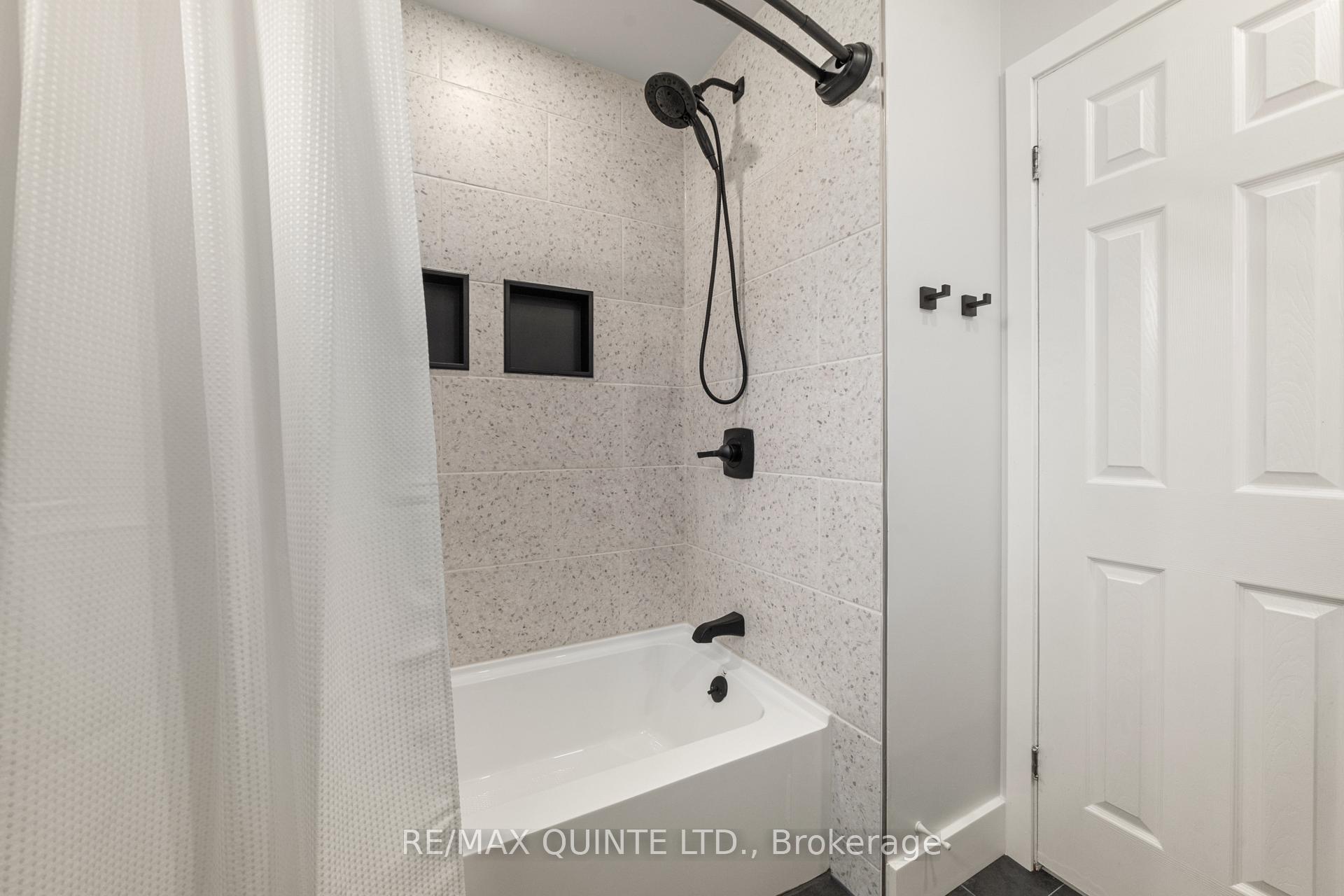 Photo 21 of 1071 Gunter Settlement Road, Quinte West, Murray Ward — HOMEH
