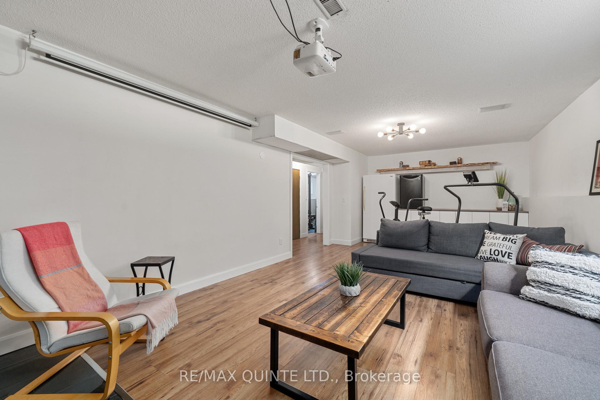 Photo 25 of 1071 Gunter Settlement Road, Quinte West, Murray Ward — HOMEH