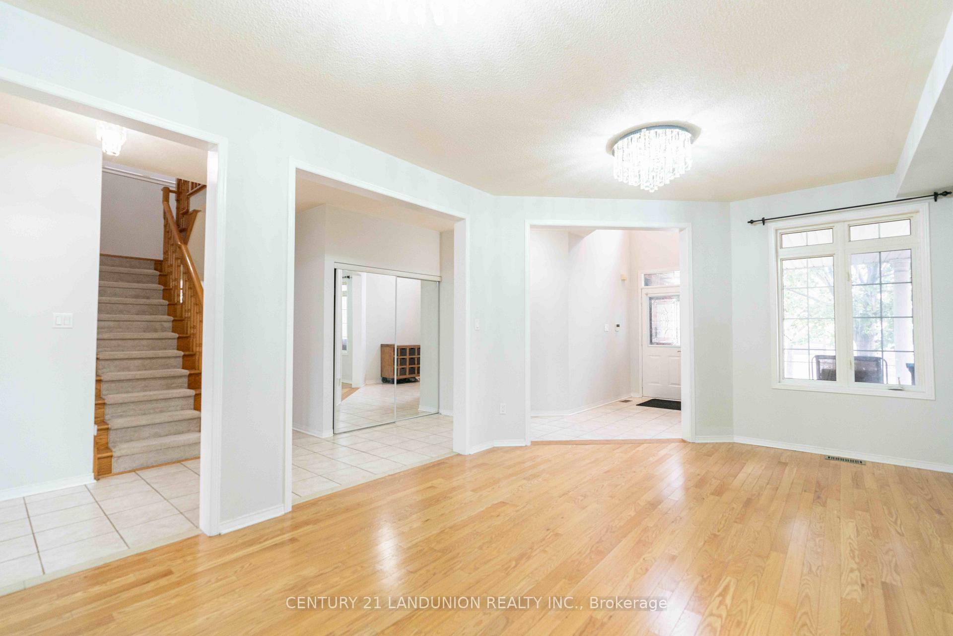 Photo 3 of 58 Stricker Avenue, Markham, Wismer — HOMEH