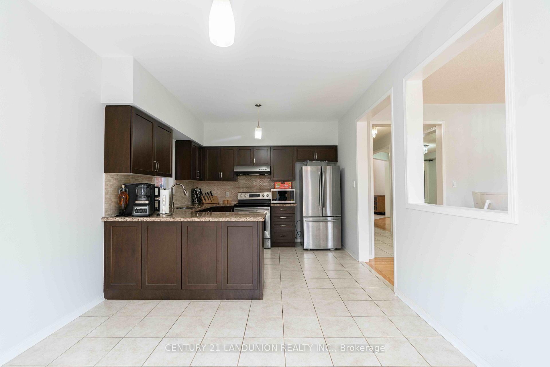Photo 4 of 58 Stricker Avenue, Markham, Wismer — HOMEH