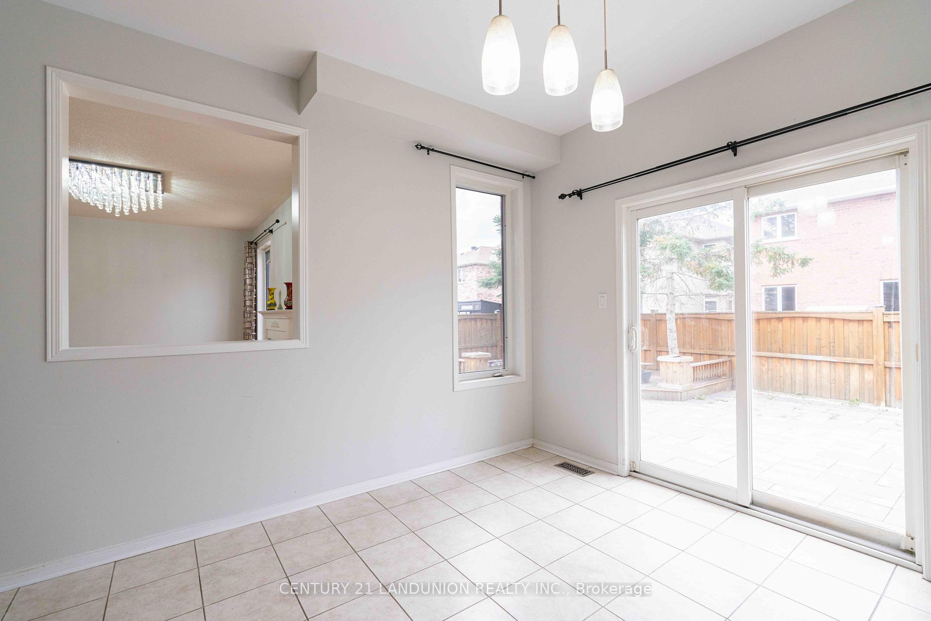 Photo 27 of 58 Stricker Avenue, Markham, Wismer — HOMEH