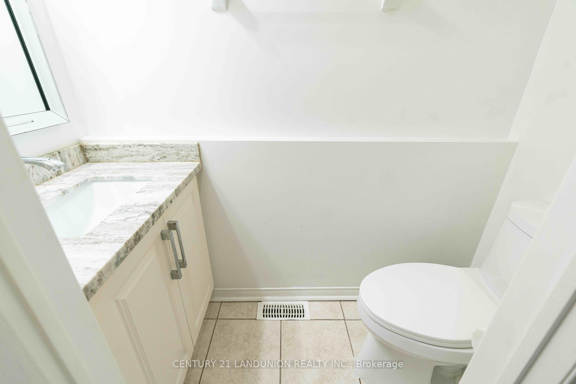 Photo 8 of 58 Stricker Avenue, Markham, Wismer — HOMEH