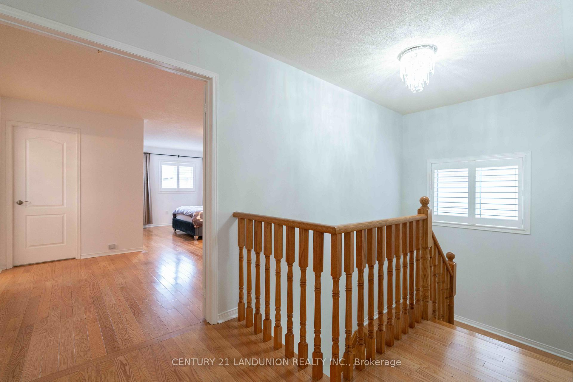 Photo 28 of 58 Stricker Avenue, Markham, Wismer — HOMEH