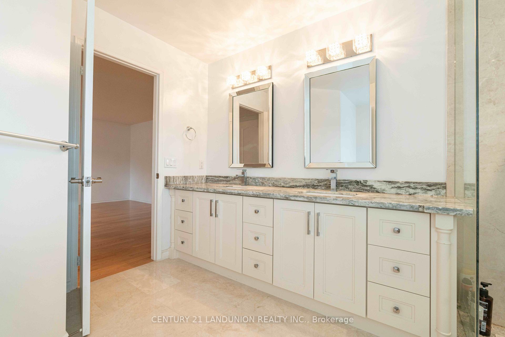 Photo 20 of 58 Stricker Avenue, Markham, Wismer — HOMEH