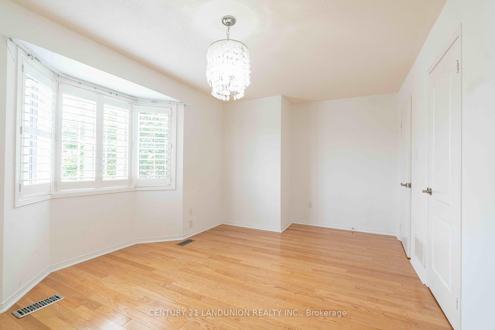 Photo 25 of 58 Stricker Avenue, Markham, Wismer — HOMEH